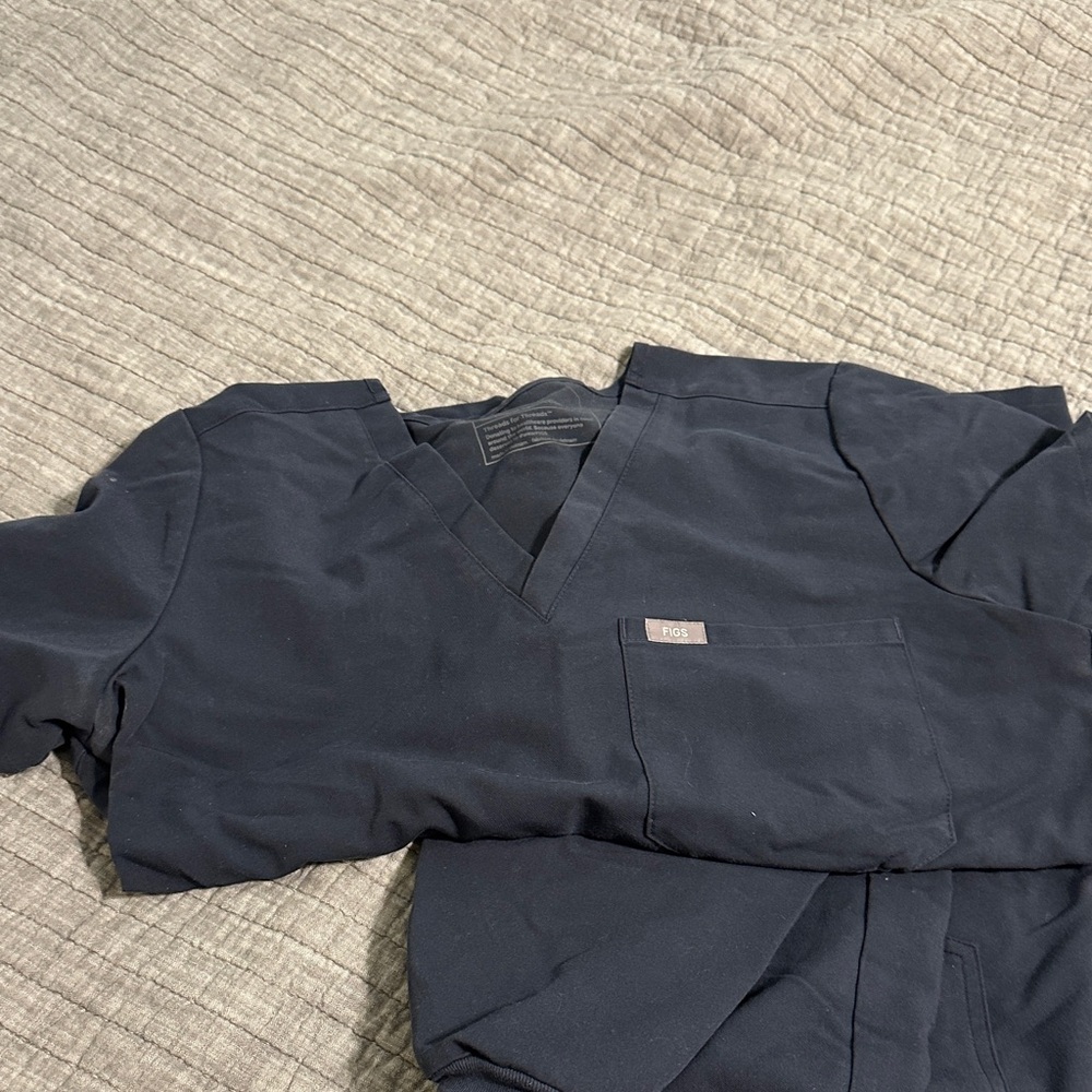 Figs Women's Scrub Top - Navy Blue